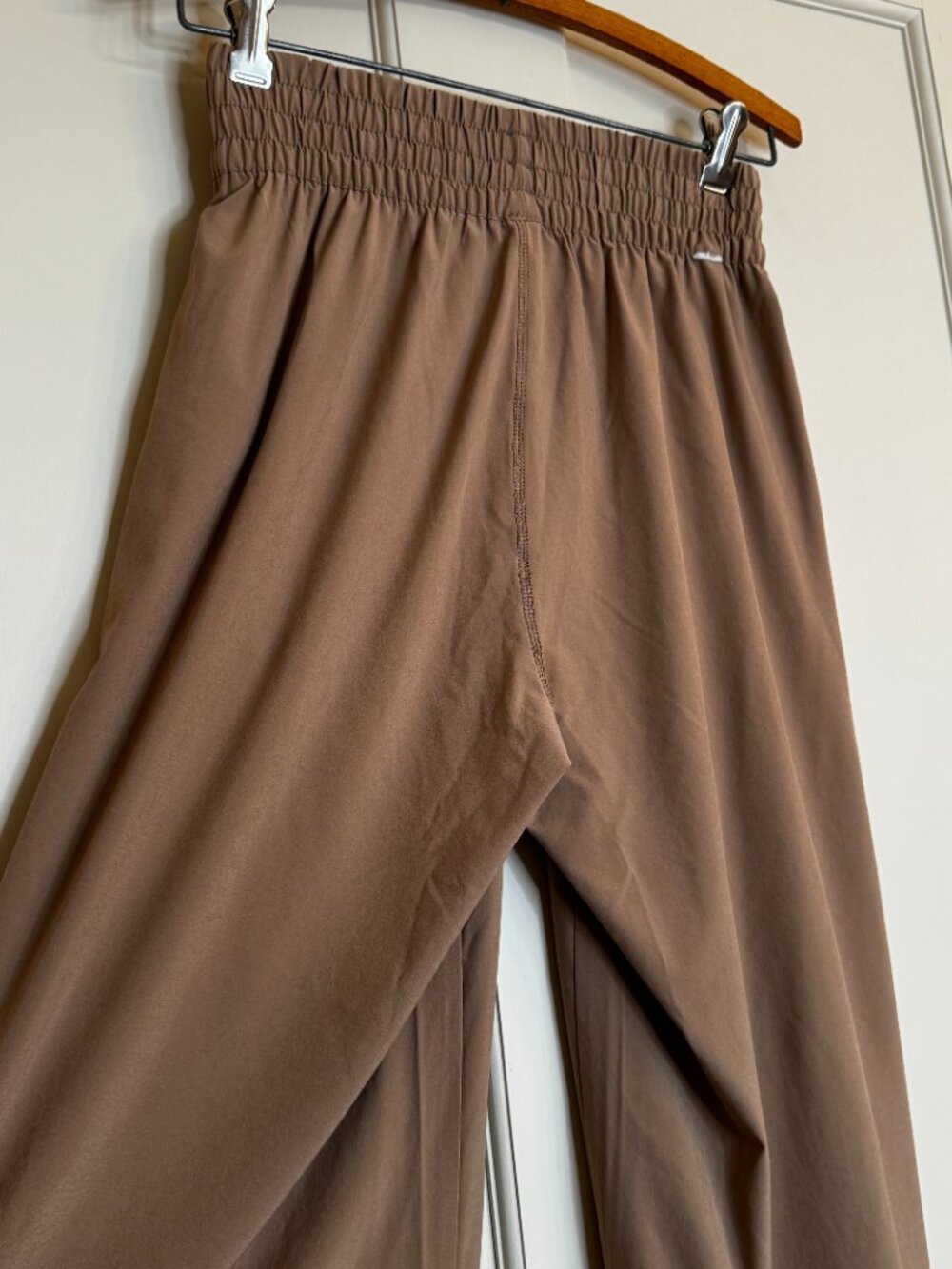 Vuori Womens Villa Wide Leg Pants Sorrel Brown Lightweight Stretch Size XS - Picture 12 of 16